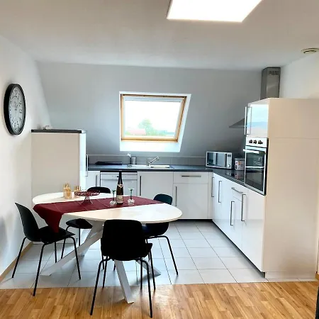 Grand T3, 2 Chambres, Jardin Au Calme - Du Photographe Apartment