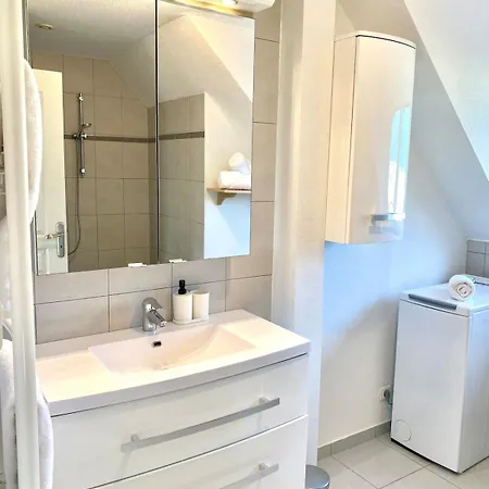 Apartment Grand T3, 2 Chambres, Jardin Au Calme - Du Photographe Guemar